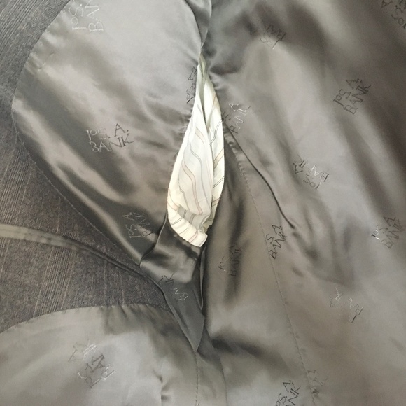 JoS. A. Bank Men’s Blazer Signature Gold Model Gordon Charcoal Gray/Cream Sz 42S - Picture 9 of 13